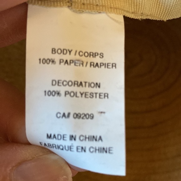 Wide Brim Natural Floppy Sun Hat with Black Ribbon & Flower Design One Size - Picture 7 of 8